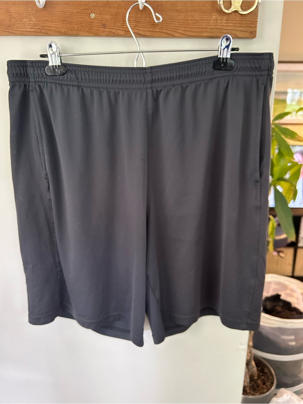 Adidas Climalite Men's Black Athletic Gym Shorts – Size Large
